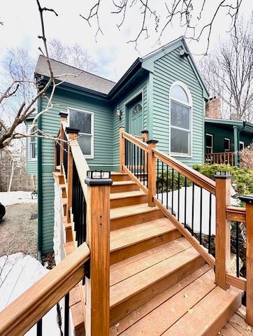 637 Wallace Hill Road, Franconia, NH 03580