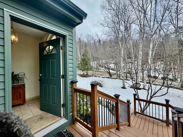 637 Wallace Hill Road, Franconia, NH 03580