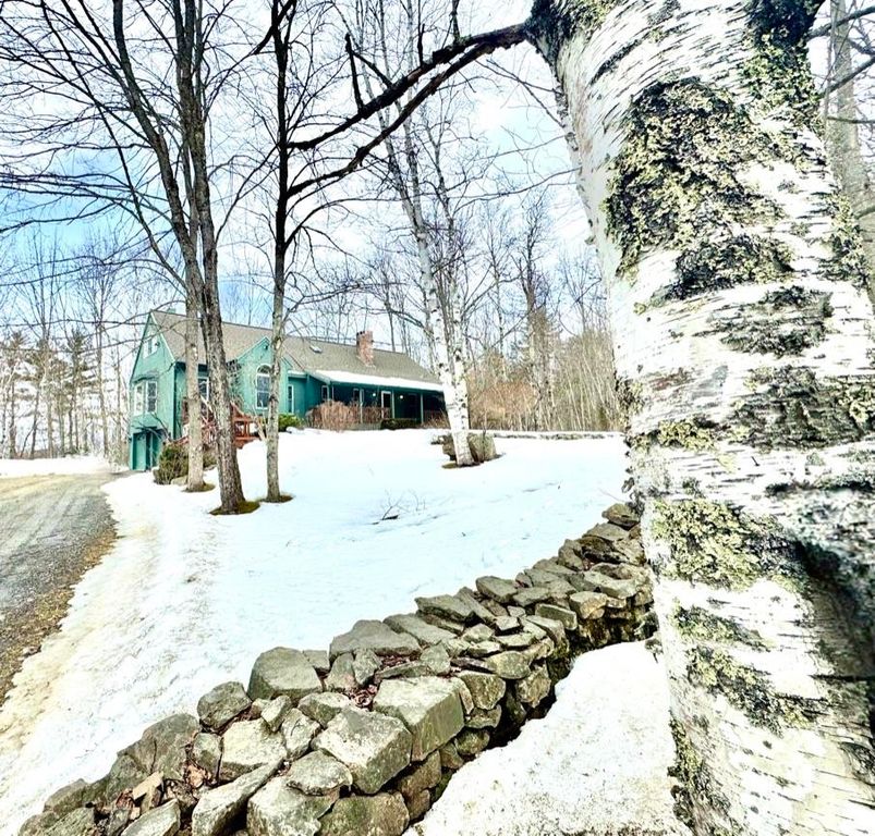 637 Wallace Hill Road, Franconia, NH 03580