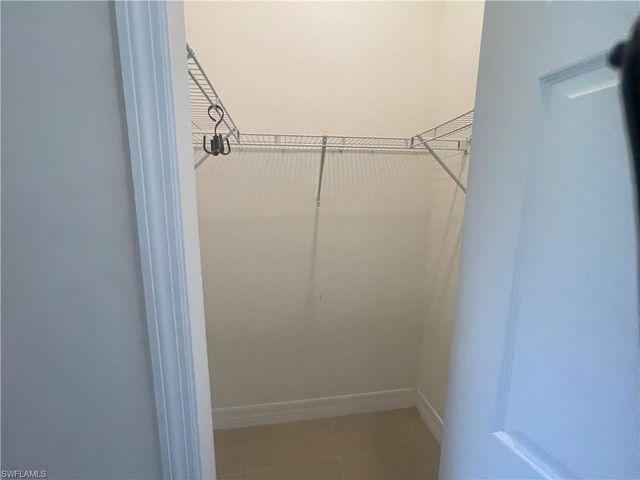 2660 72nd AVE NE, Naples, FL 34120