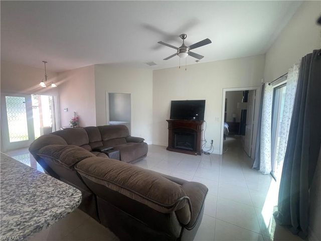 2660 72nd AVE NE, Naples, FL 34120