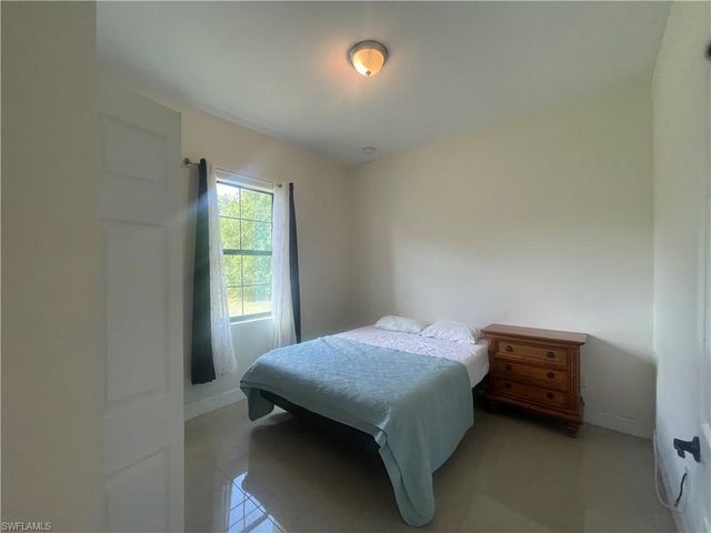 2660 72nd AVE NE, Naples, FL 34120