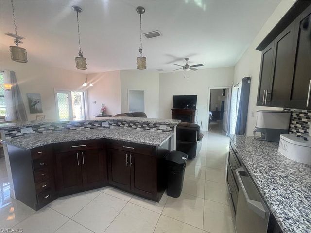 2660 72nd AVE NE, Naples, FL 34120