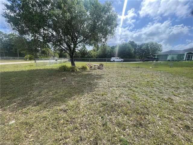 2660 72nd AVE NE, Naples, FL 34120