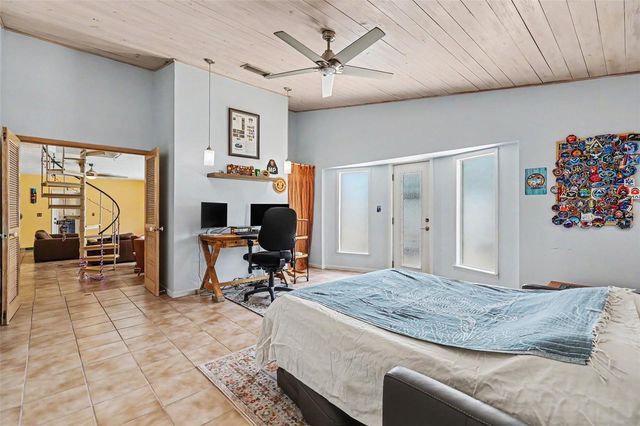 315 E CENTRAL BOULEVARD, Cape Canaveral, FL 32920