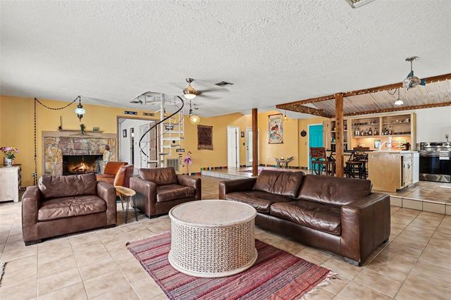 315 E CENTRAL BOULEVARD, Cape Canaveral, FL 32920