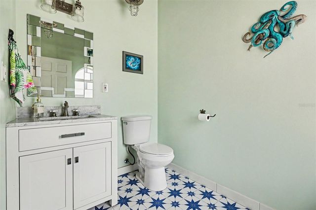 315 E CENTRAL BOULEVARD, Cape Canaveral, FL 32920