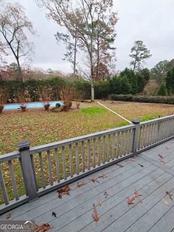 230 Dix Lee On Drive, Fayetteville, GA 30214