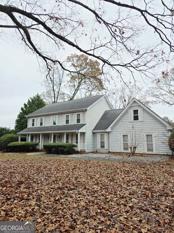 230 Dix Lee On Drive, Fayetteville, GA 30214