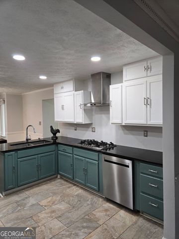 230 Dix Lee On Drive, Fayetteville, GA 30214