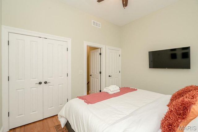 2016 S 12th Street, St Louis, MO 63104