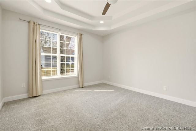 620 E 9th St, New Albany, IN 47150