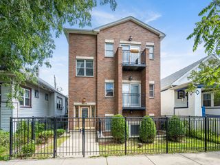 4845 N SPRINGFIELD Avenue 3, Chicago, IL 60625