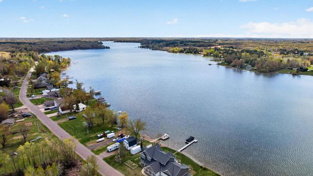 2822 286th Lane NW, Isanti, MN 55040