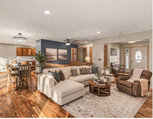 2822 286th Lane NW, Isanti, MN 55040