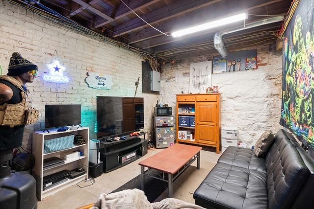 2271 Main St, Warren, MA 01092