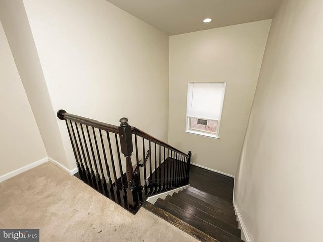 10202 GALAXY VIEW LN, Lanham, MD 20706