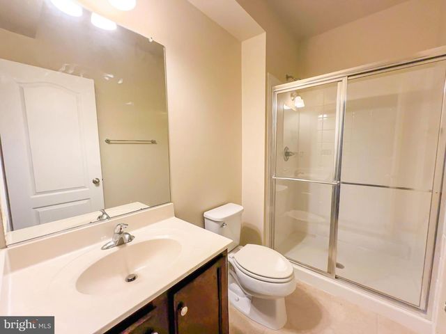 10202 GALAXY VIEW LN, Lanham, MD 20706