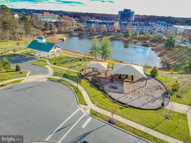 10202 GALAXY VIEW LN, Lanham, MD 20706