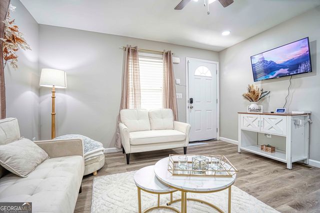1827 Dunlap Avenue, East Point, GA 30344