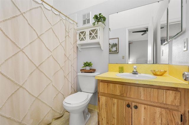 3904 36TH AVENUE DRIVE W 37, Bradenton, FL 34205