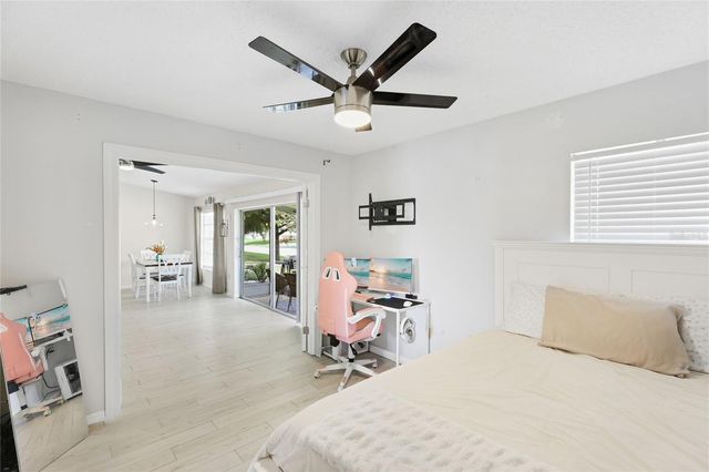 3904 36TH AVENUE DRIVE W 37, Bradenton, FL 34205