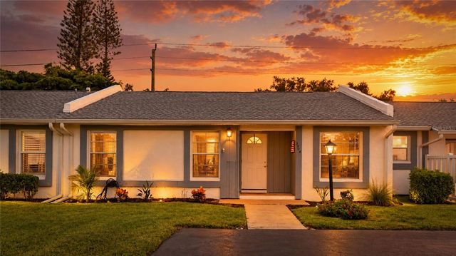 3904 36TH AVENUE DRIVE W 37, Bradenton, FL 34205