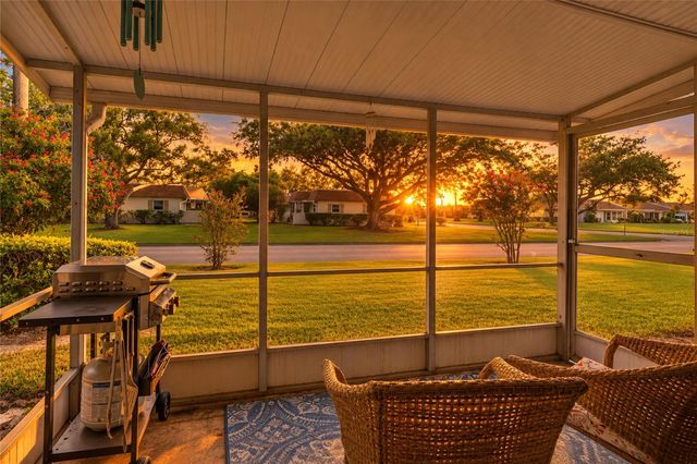 3904 36TH AVENUE DRIVE W 37, Bradenton, FL 34205