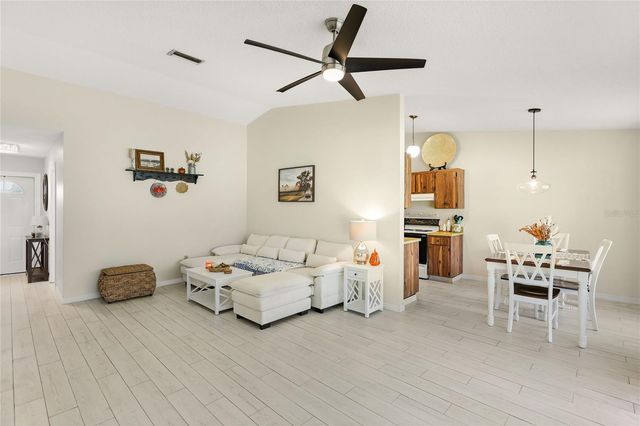 3904 36TH AVENUE DRIVE W 37, Bradenton, FL 34205