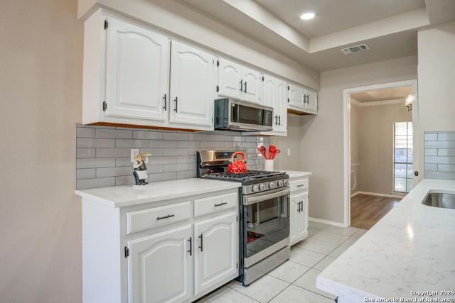 7830 Lark Ridge, San Antonio, TX 78250