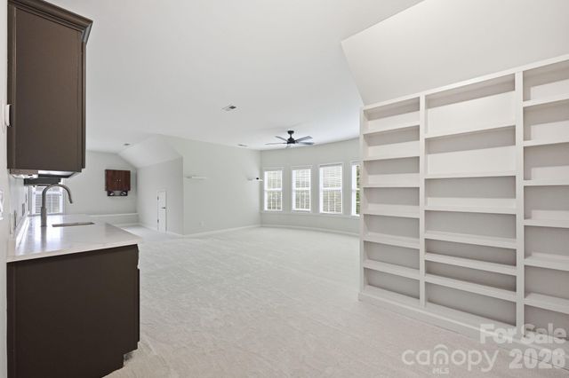 4016 Camrose Crossing Lane, Matthews, NC 28104
