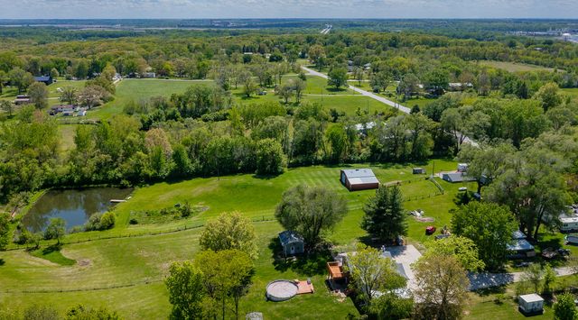 5623 Arbor Lake Drive, Pleasant Hill, IA 50327