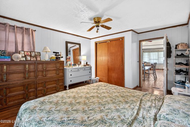 3502 Grand Ave, Louisville, KY 40211