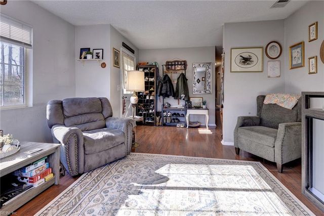 8781 Croaker RD, Williamsburg, VA 23188