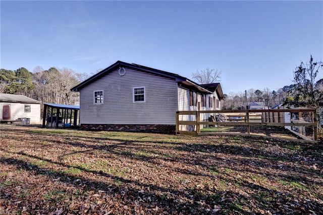 8781 Croaker RD, Williamsburg, VA 23188