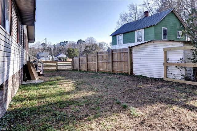 8781 Croaker RD, Williamsburg, VA 23188