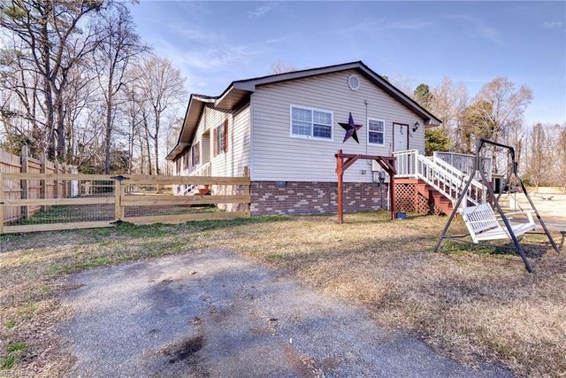 8781 Croaker RD, Williamsburg, VA 23188