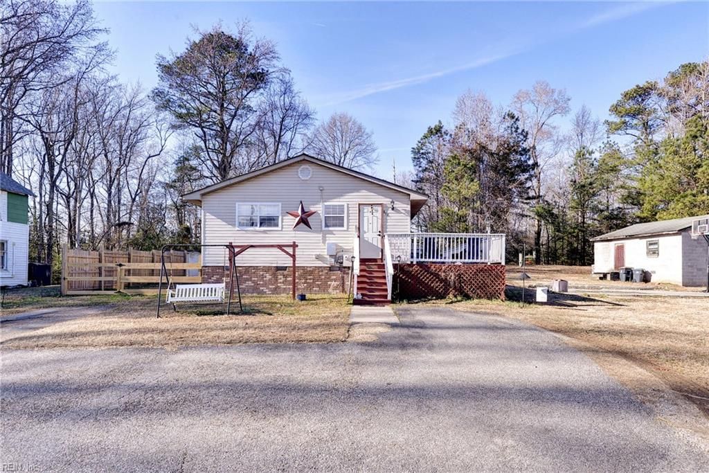 8781 Croaker RD, Williamsburg, VA 23188