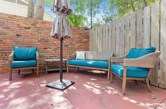 2988 OLD FARM Road, Montgomery, AL 36111