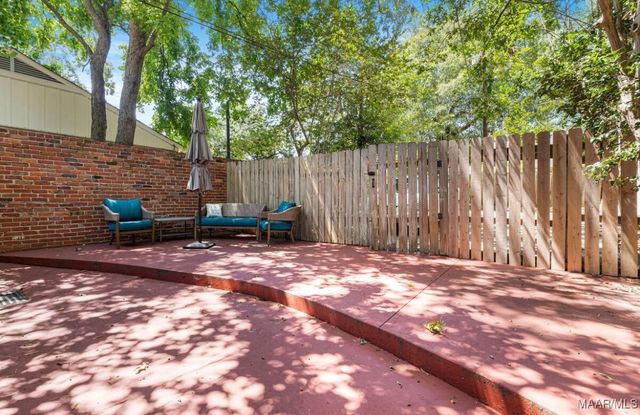 2988 OLD FARM Road, Montgomery, AL 36111