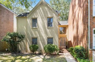 2988 OLD FARM Road, Montgomery, AL 36111