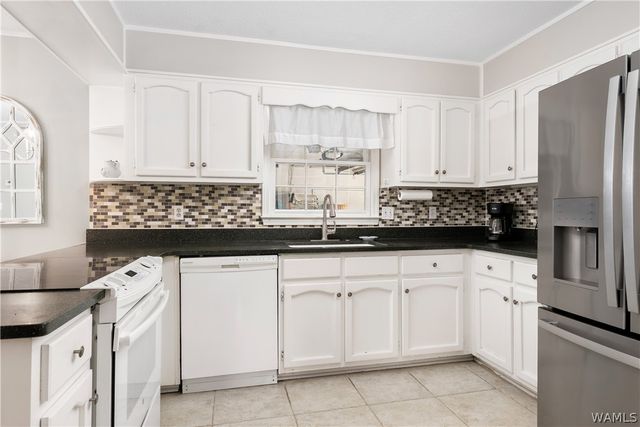 527 Stone River, Tuscaloosa, AL 35406