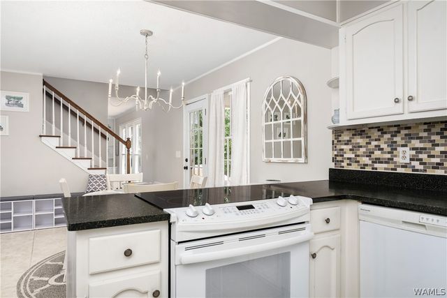 527 Stone River, Tuscaloosa, AL 35406