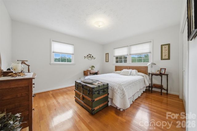 1599 Oakmont Drive, Lenoir, NC 28645