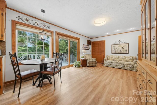 1599 Oakmont Drive, Lenoir, NC 28645
