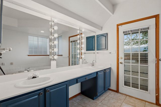 54 Acadia Court SE, Rio Rancho, NM 87124