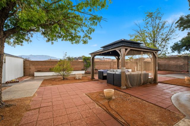 54 Acadia Court SE, Rio Rancho, NM 87124