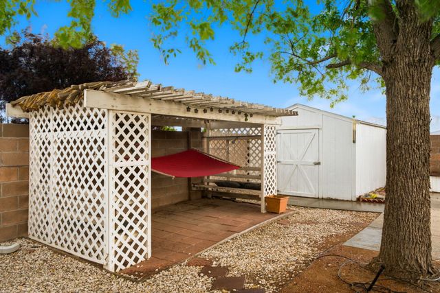 54 Acadia Court SE, Rio Rancho, NM 87124