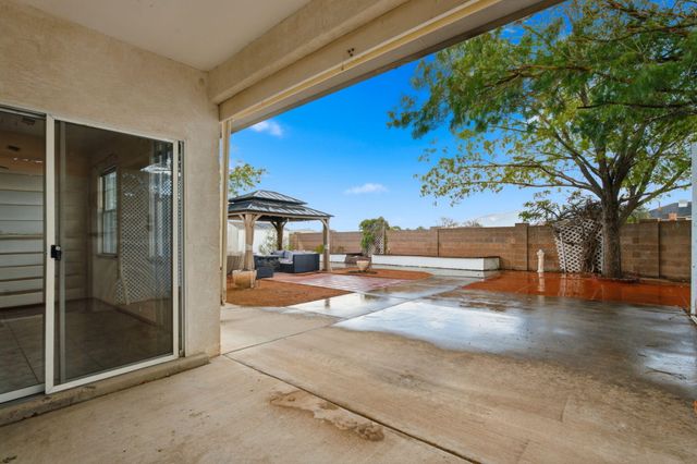 54 Acadia Court SE, Rio Rancho, NM 87124