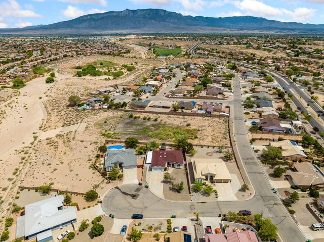 54 Acadia Court SE, Rio Rancho, NM 87124